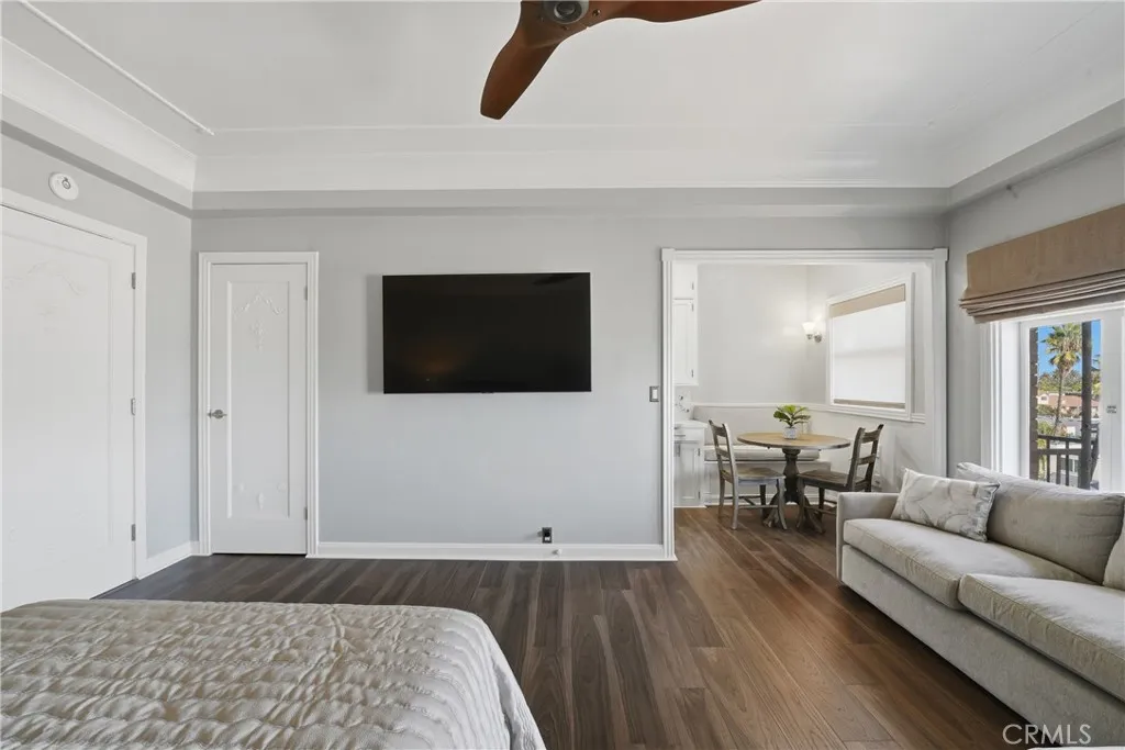 1030 E Ocean Boulevard 509, Long Beach, California 90802 home-pic-4